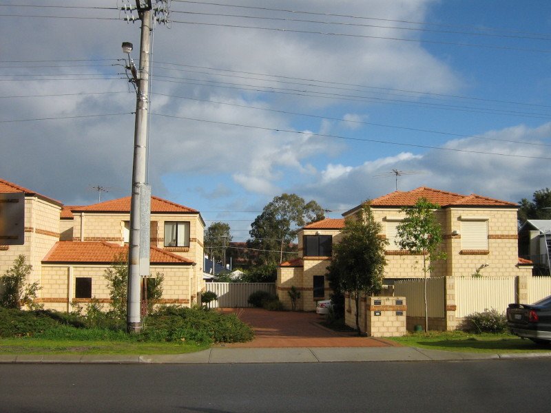 35B Pollard Street, Glendalough, WA 6016