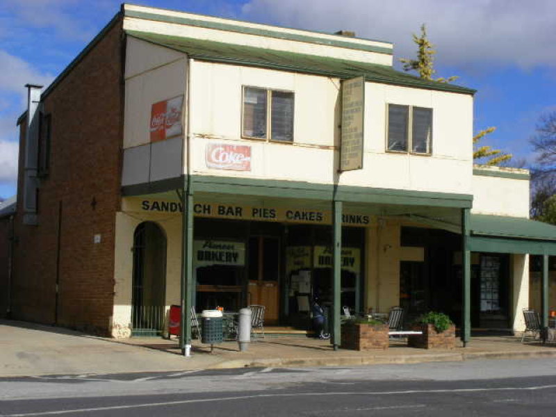 5456 Bank Street, Molong, NSW 2866 Property Details