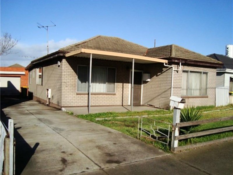 195 Sunshine Road, West Footscray, VIC 3012