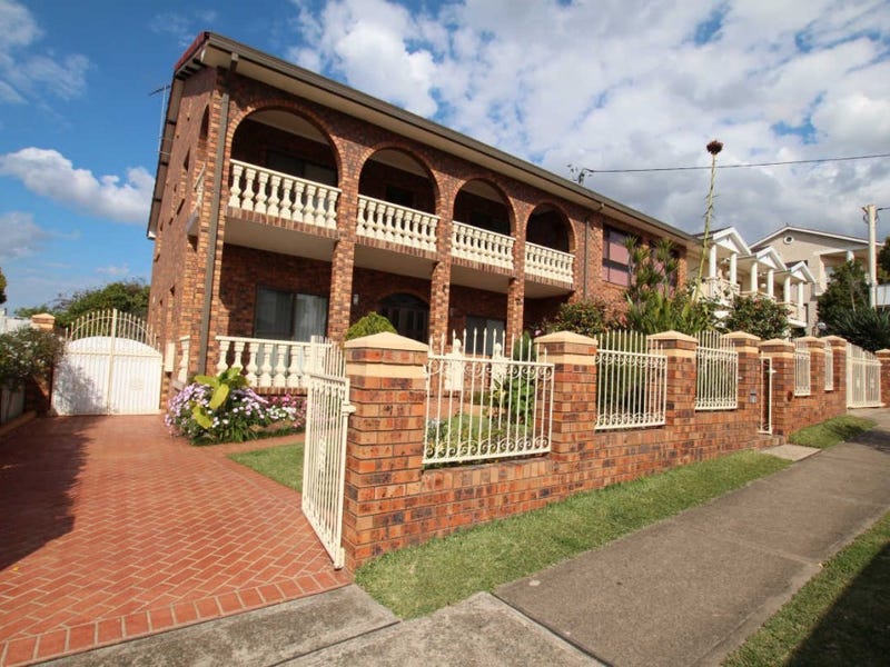 1 Clarence Street, Merrylands, NSW 2160