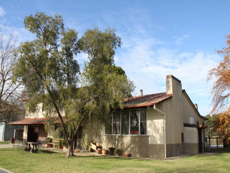 58 Byrnes Road, North Wagga Wagga, NSW 2650