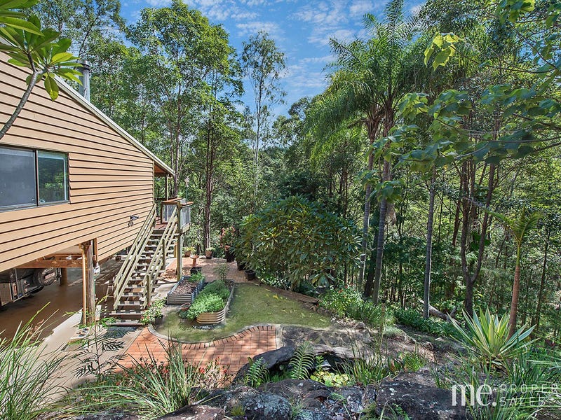177 Woodward Road, Armstrong Creek, QLD 4520