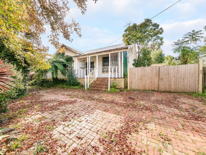 Houses for Sale in Longwarry Rd, Drouin, VIC 3818