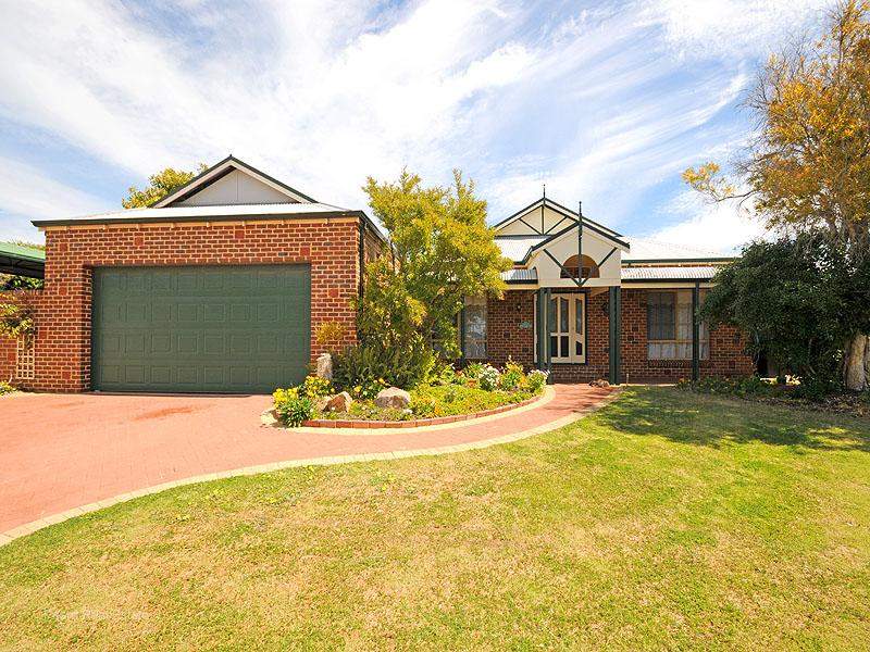 96 Fairway Circle, Connolly, WA 6027 Property Details