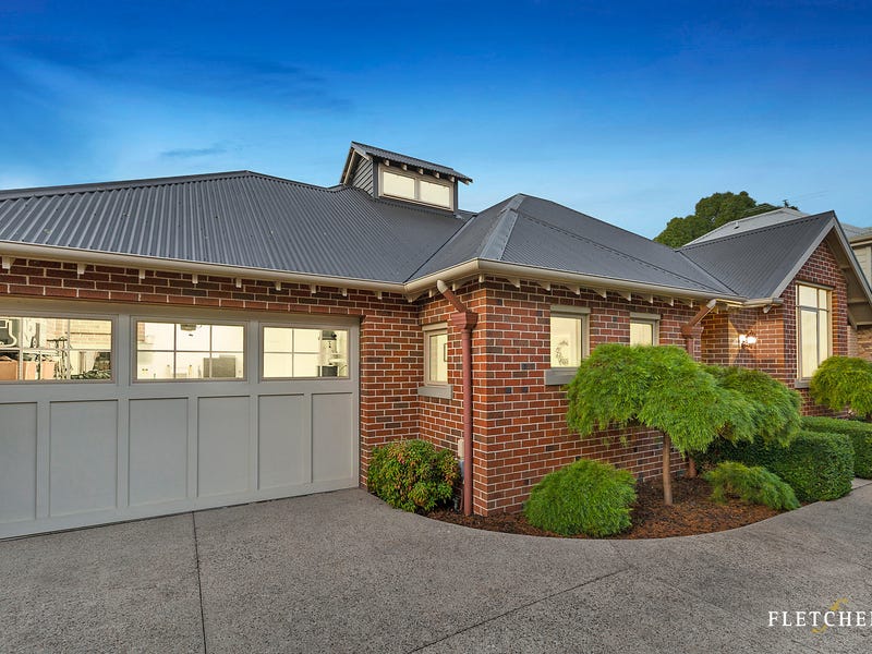 2/1 Baldwin Road, Blackburn, VIC 3130