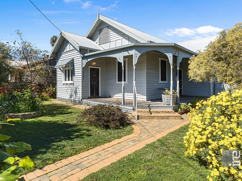 11 Crisp Street, Wangaratta, Vic 3677 Property Details