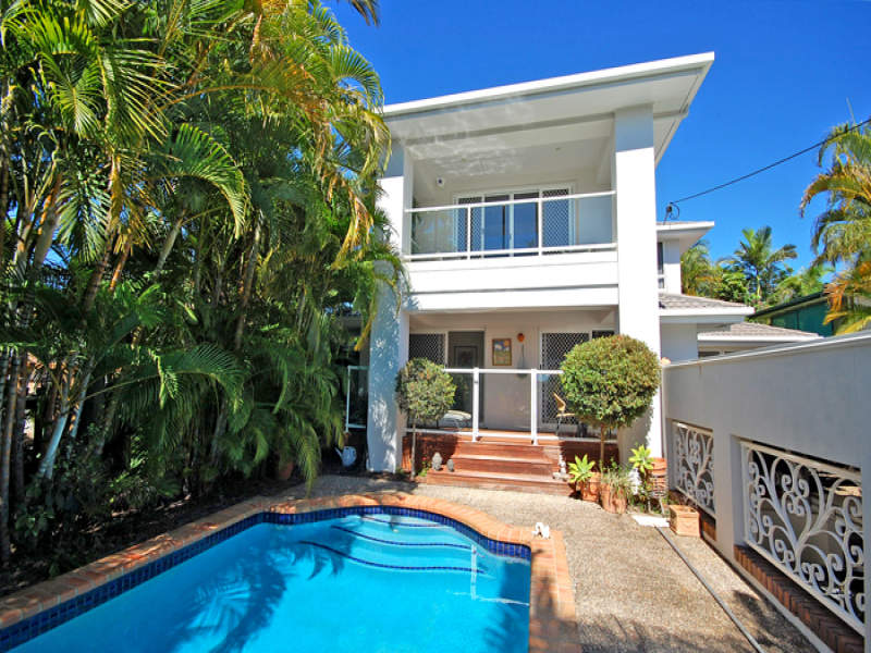 148 Bamboo Avenue, Benowa, Qld 4217 Property Details