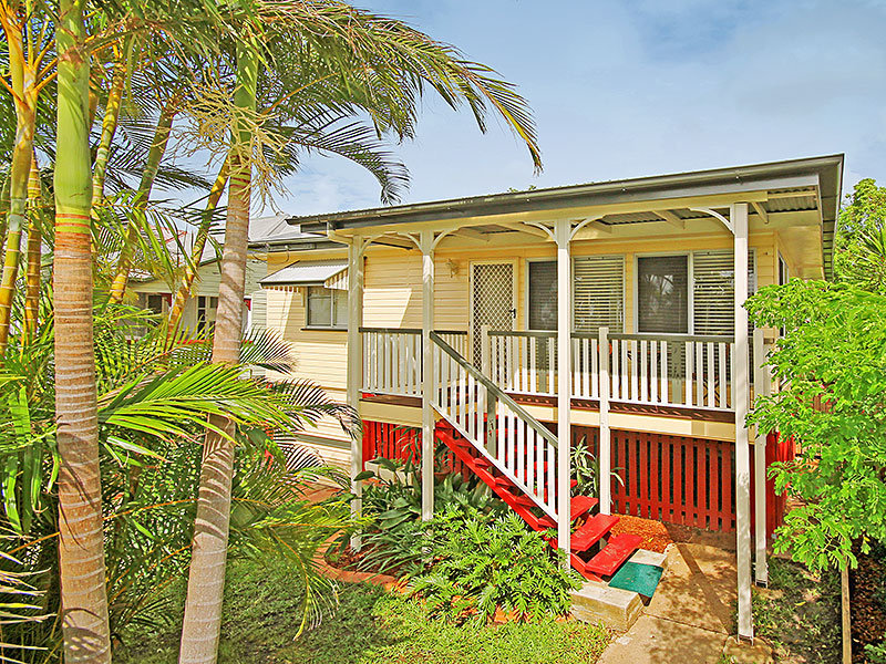 24 Derby Street, Balmoral, Qld 4171 Property Details