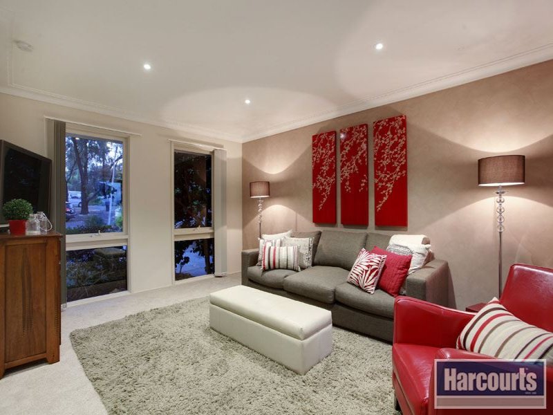 10 Eton Square, Wantirna, Vic 3152