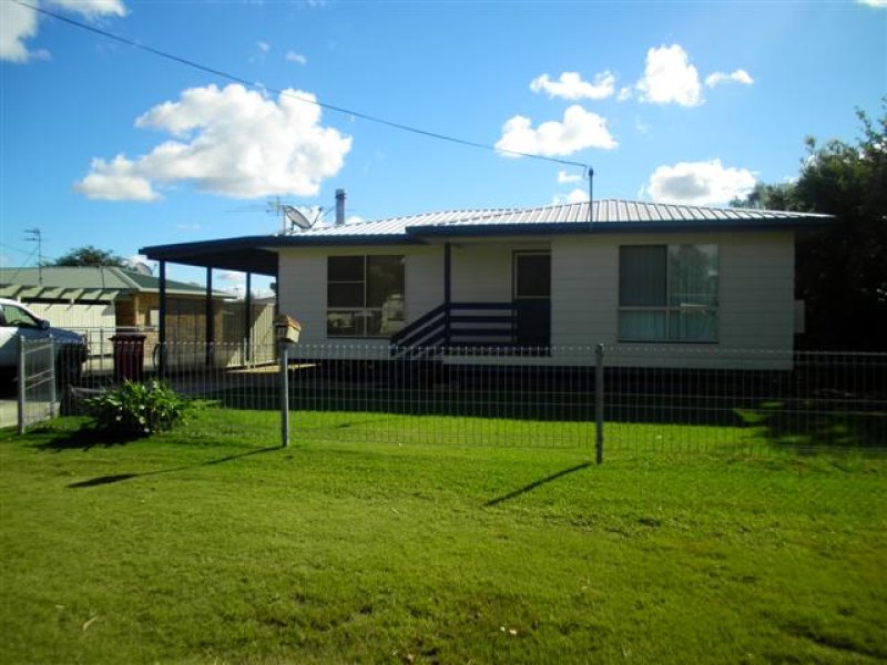 4 Rosedale Close, Roma, Qld 4455 - Property Details