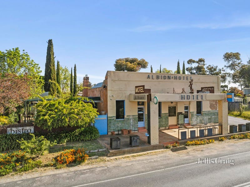 152 Duke Street, Castlemaine, Vic 3450 Property Details