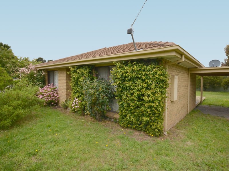 111 Hedrick Street, Buninyong, Vic 3357 Property Details