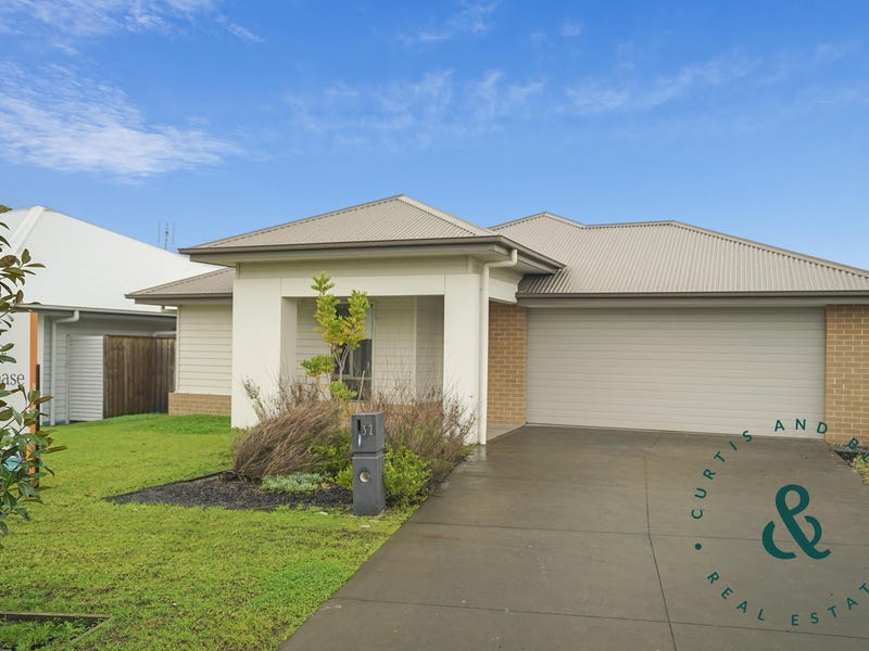 32 Bower Road, Medowie, NSW 2318