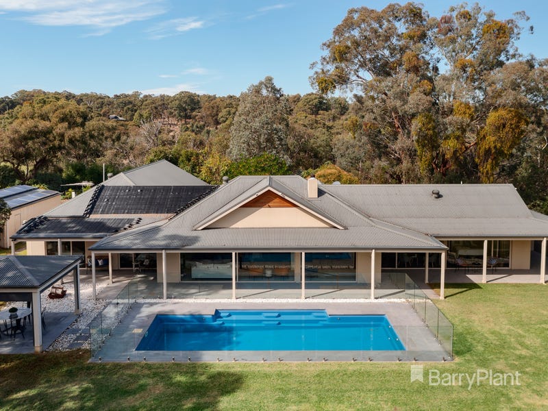610 Hurstbridgearthurs Creek Road, Nutfield, VIC 3099