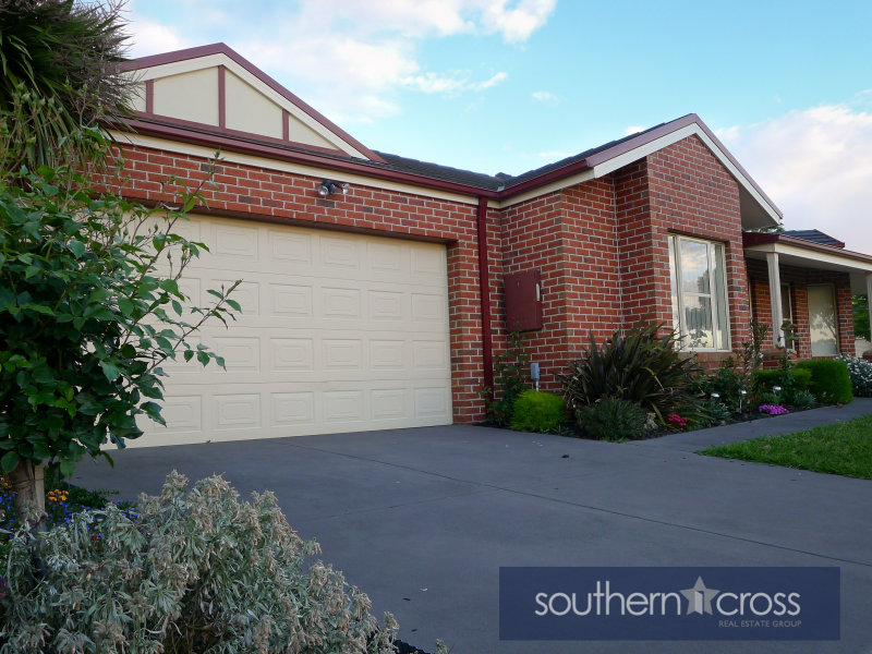 6 Henning Avenue, Lynbrook, VIC 3975