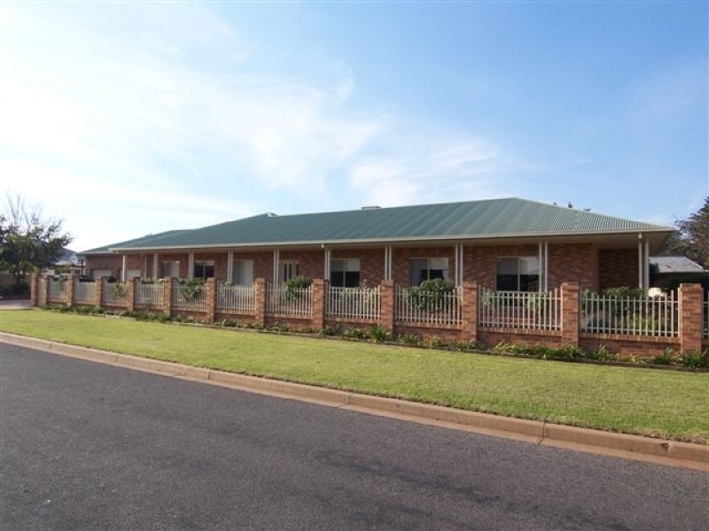 19 Erskine Road, Griffith, NSW 2680