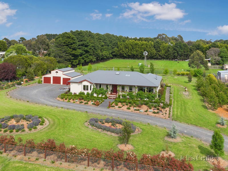 5 Bloomfields Lane, Tylden, Vic 3444 Property Details