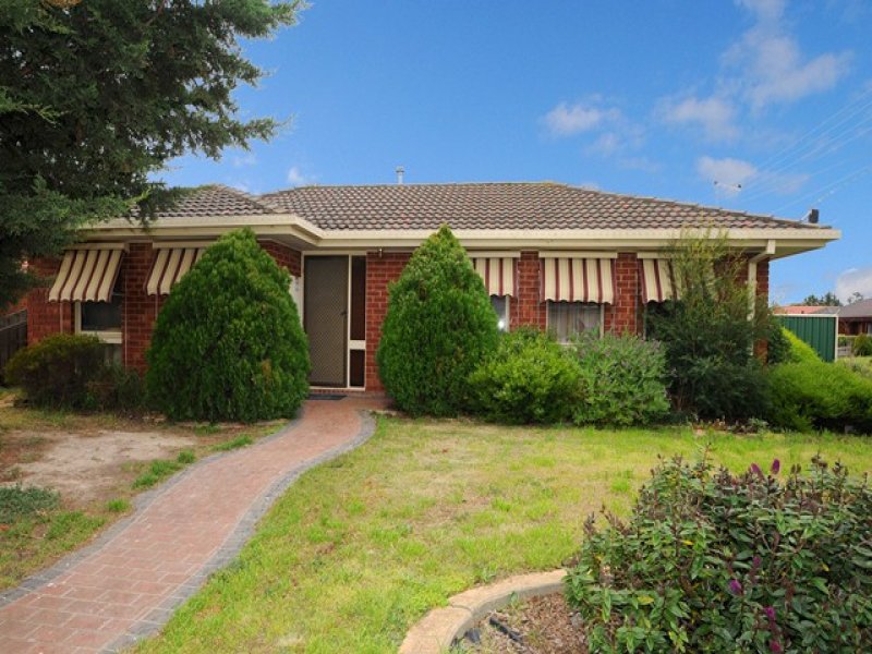 1/94 Silvereye Crescent, Werribee, Vic 3030 Property Details