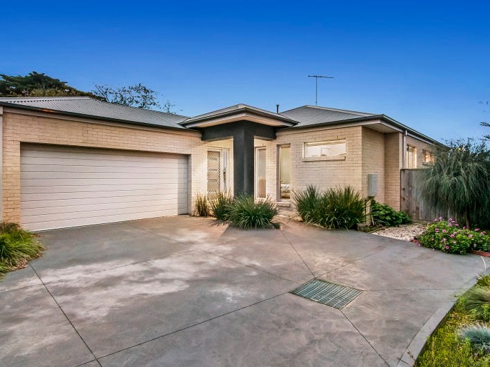 2C Dalgleish Avenue, Rosebud, Vic 3939