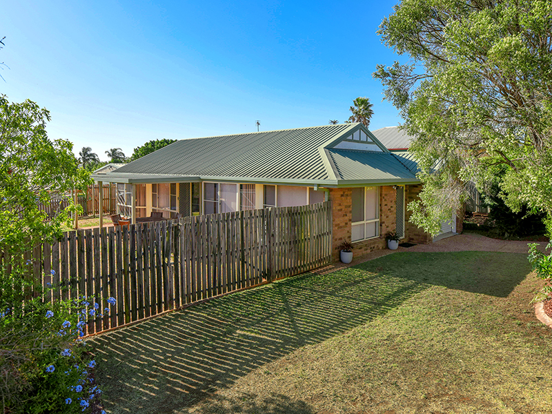 5 Honeysuckle Drive, Glenvale, QLD 4350