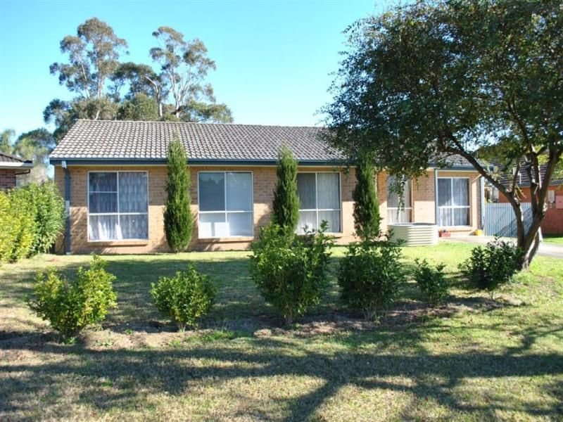 20 Ferntree Drive, Bomaderry, NSW 2541