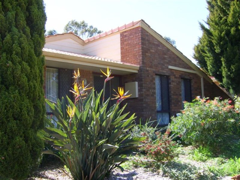 52 Orangedale Road, Lesmurdie, WA 6076 Property Details