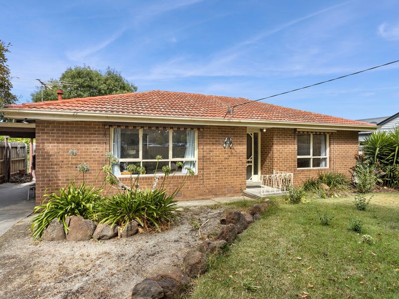 27 Barkly Street, Sunbury, Vic 3429 Property Details