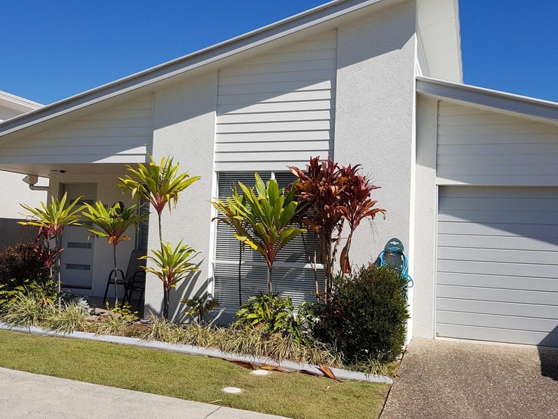 Palm Lake Resort Eagleby Retirement Village at 272 Fryar Road