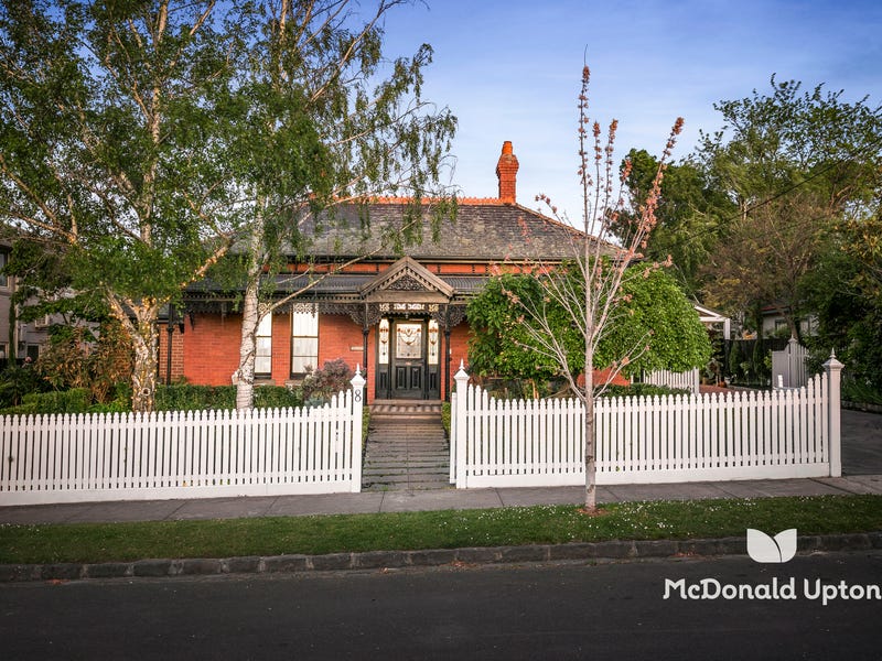 8 Ardoch Street, Essendon, VIC 3040
