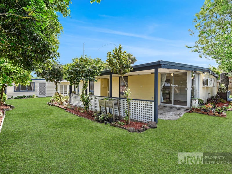 2/9 Ervin Road, Kilsyth, Vic 3137 Property Details