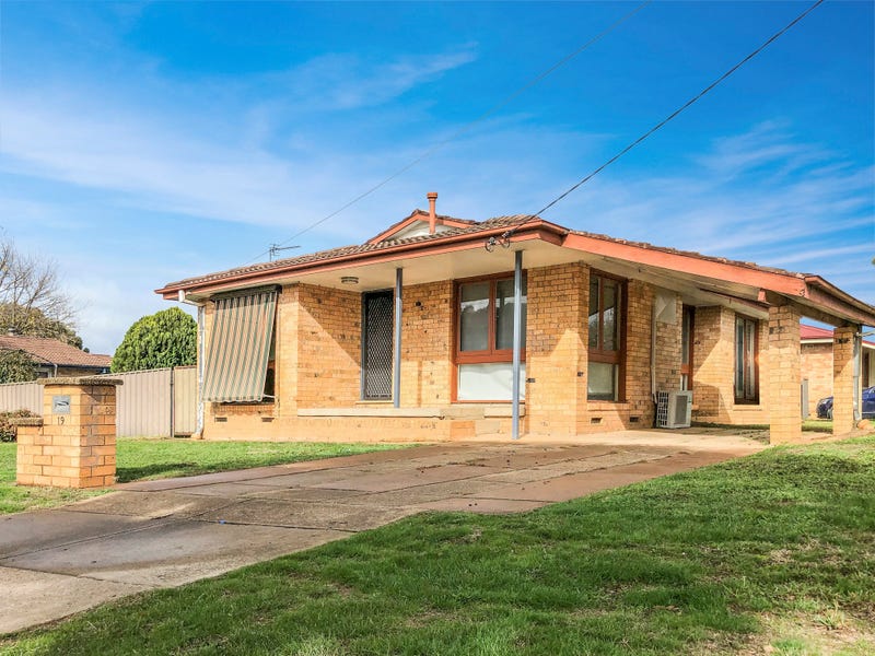 19 Baird Avenue, Kooringal, NSW 2650