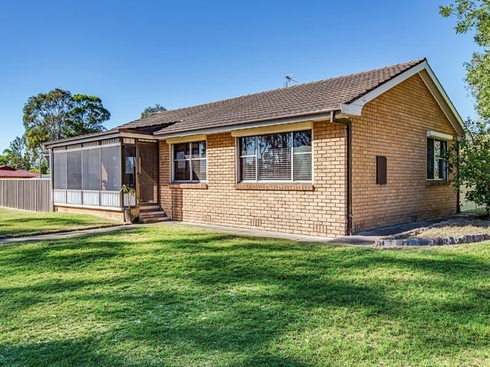 1 Griffin Close, Thornton, NSW 2322 Property Details