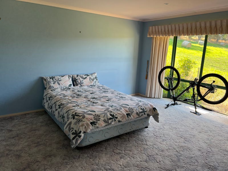 10 Barfoot Road, Mirboo North, VIC 3871