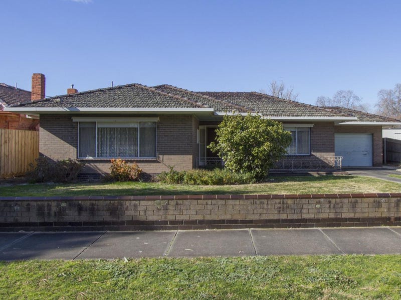 33 Laura Street, Maffra, VIC 3860