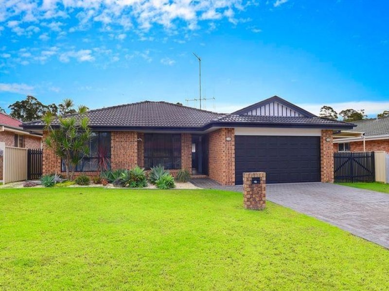 10 Timbertown Crescent, Wauchope, NSW 2446 Property Details