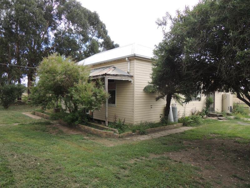 51 Bessant Street, Heyfield, VIC 3858