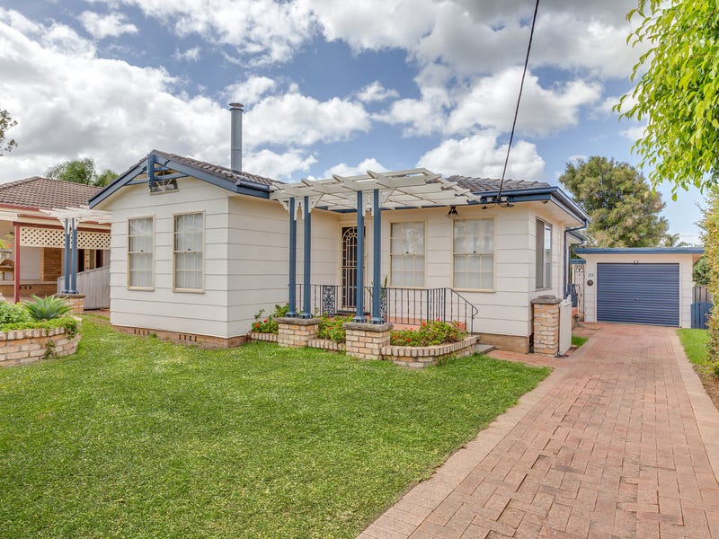 35 Lawson Avenue, Woodberry, NSW 2322 Property Details