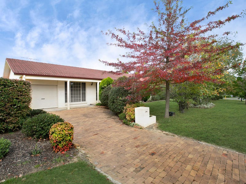 7 Braeside Drive, Bowral, NSW 2576 Property Details