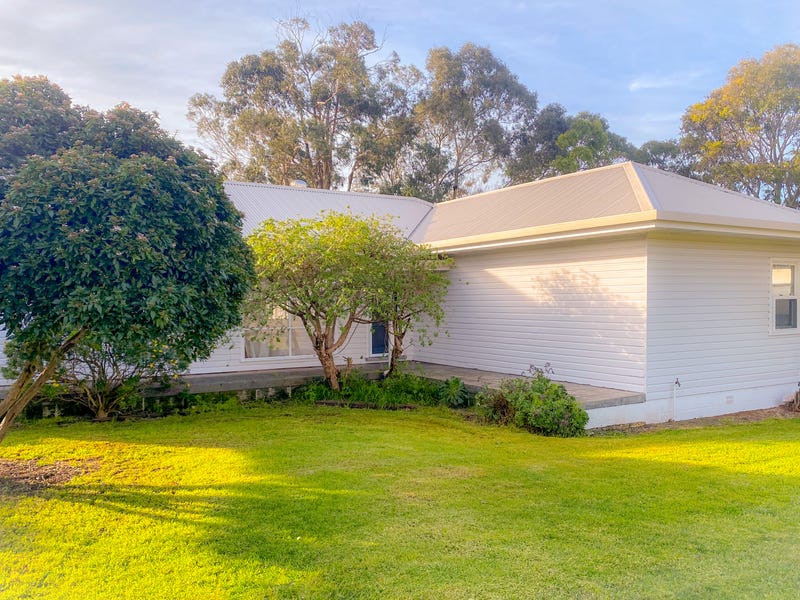 21 Ash Grove, Lucindale, SA 5272 Property Details