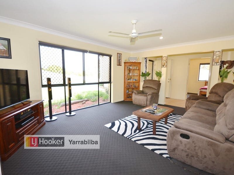 103 105 Francis Close, Kooralbyn, Qld 4285 Property Details