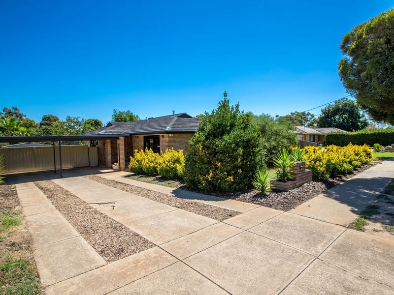 38 Main Street, Lake Albert, NSW 2650