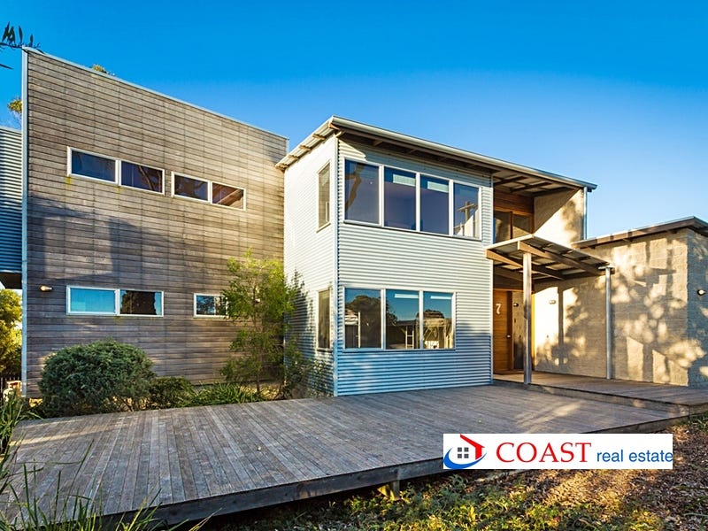 7 Lakeview Avenue, Merimbula, NSW 2548 Property Details