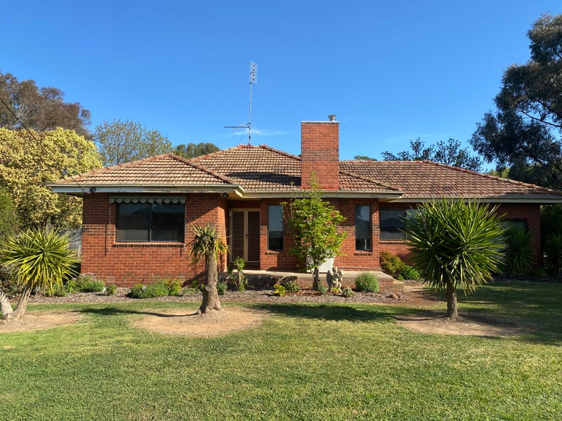 35 Mead Post Office Road, Mead, VIC 3568