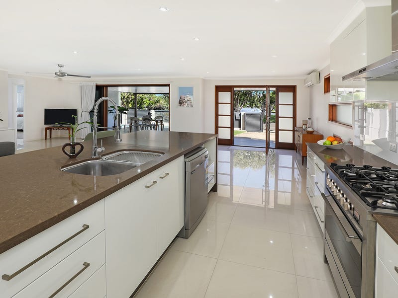 21 Moondara Drive, Wurtulla, QLD 4575