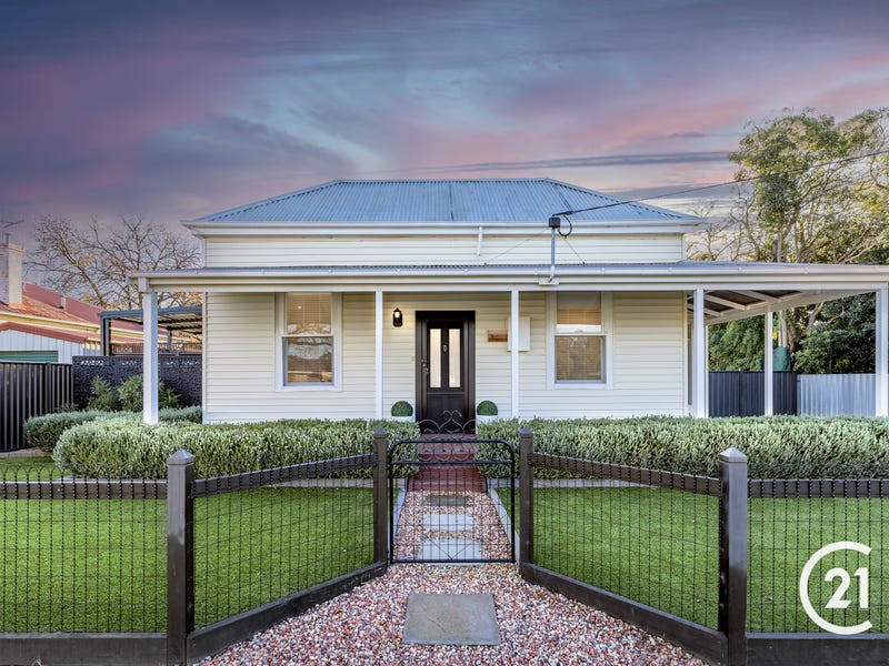 60 Victoria Street, Rochester, VIC 3561