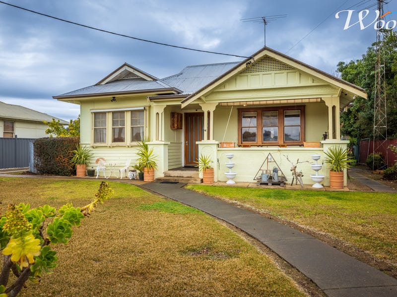 61 Balfour St, Culcairn, NSW 2660 House for Sale