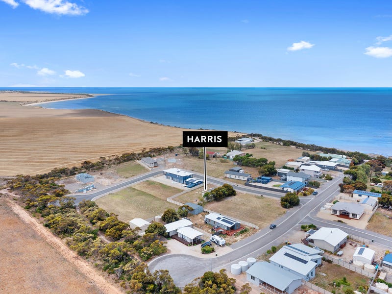 3 Tickera Court, Port Julia, SA 5580