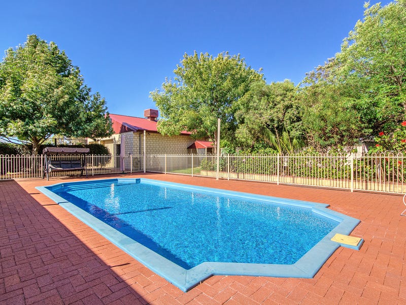 31 Lombadina Parade, Secret Harbour, WA 6173