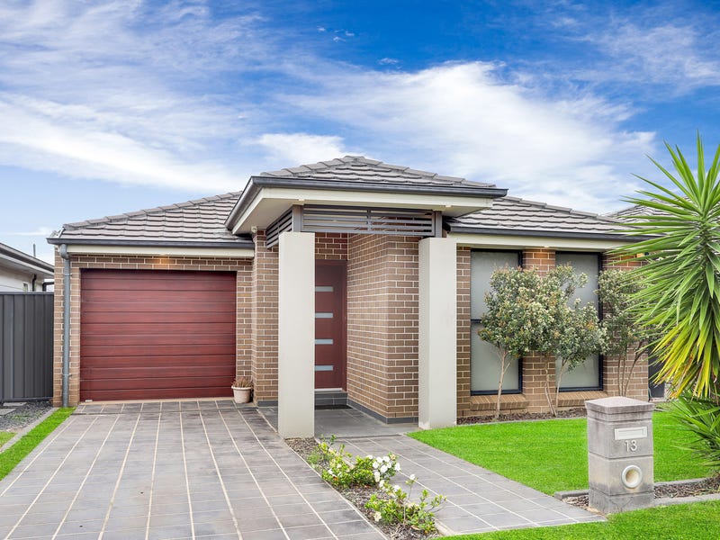 13 Fishburn Street, Jordan Springs, NSW 2747