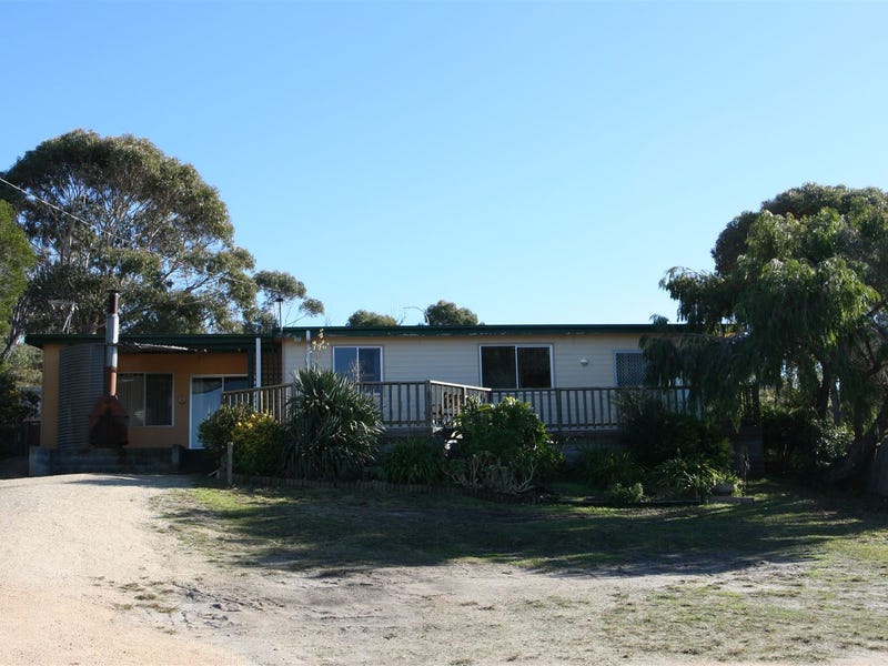 36 Scamander Avenue, Scamander, Tas 7215 Property Details